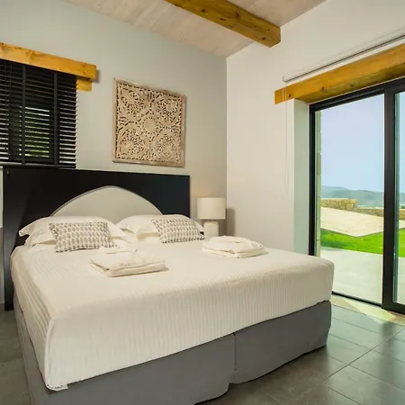 Aspalathos Falassarna Villa